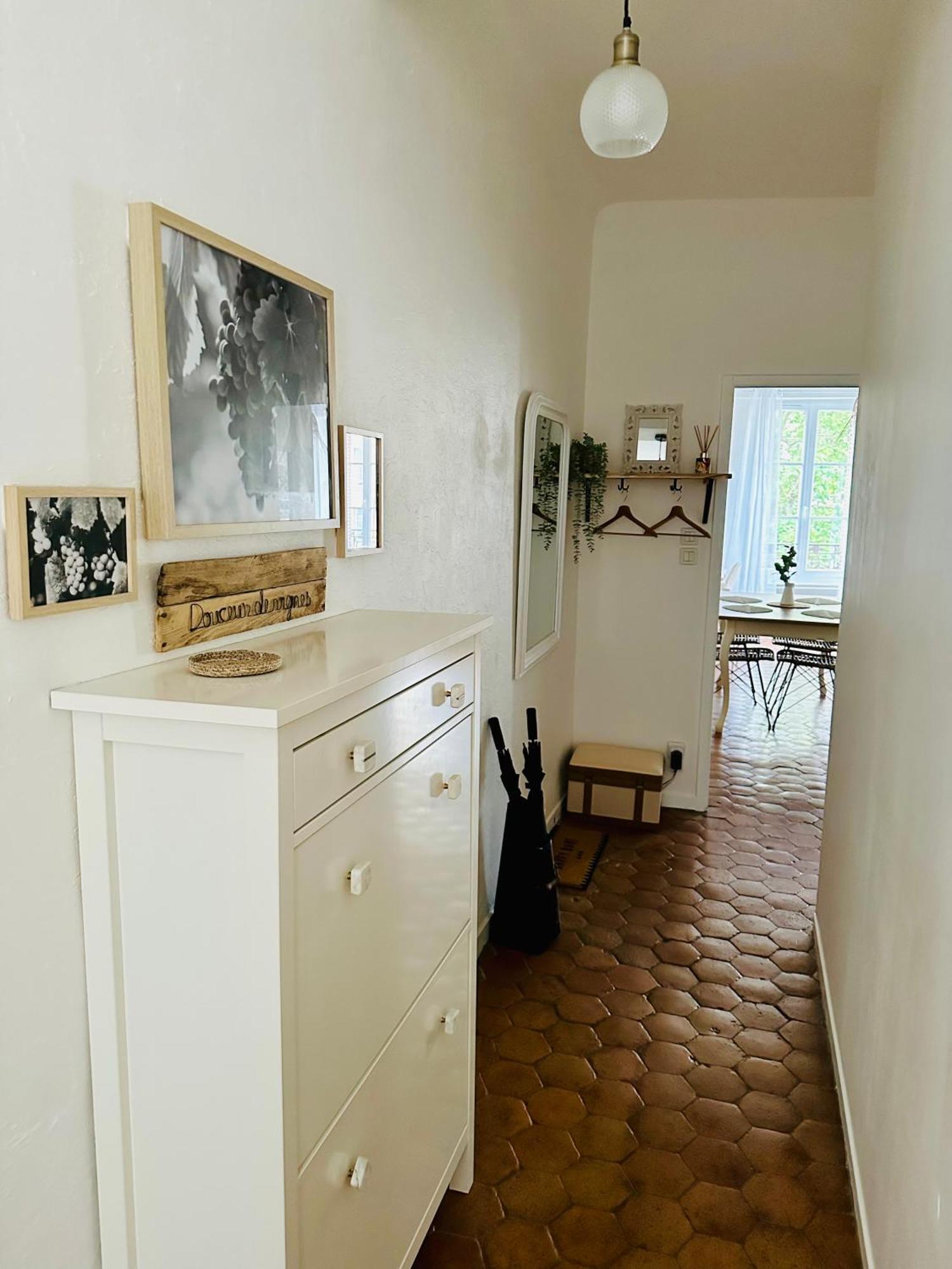 "Douceur De Vignes", Cosy, Coeur De Ville, Classe 3 Etoiles - By Primo C0Nciergerie Chalon-sur-Saône Eksteriør billede